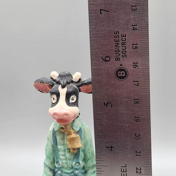 Tall Skinny Mr. Cow with Milk Can Resin Figurine 5.75" Farm Country - Picture 7 of 7